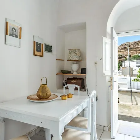 Holiday home Tinos Cycladic Platia (Tinos)